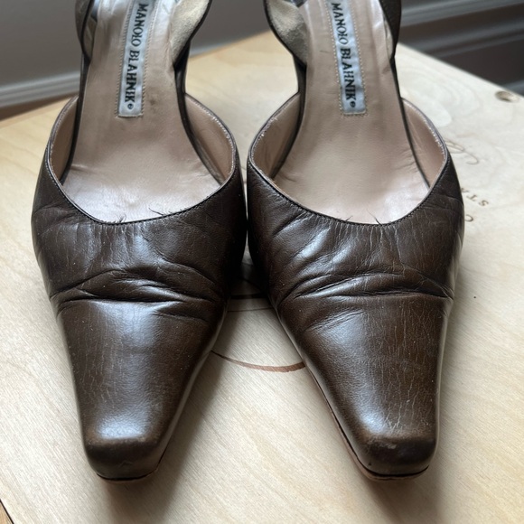 Manolo Blahnik Vintage Brown Slingback Heels - Picture 2 of 8